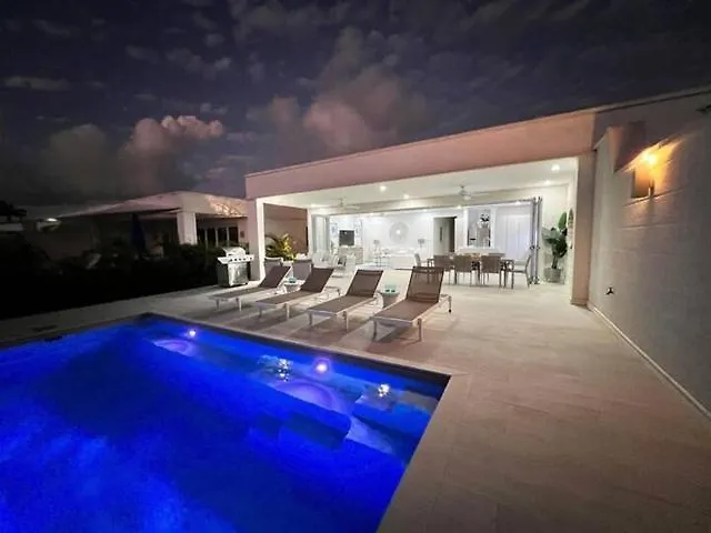 סנט ג'יימס Westmoreland Hills 10 By Island Villas